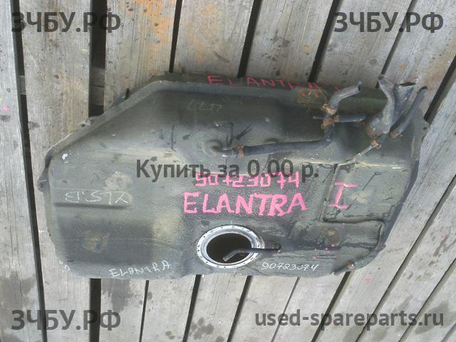 Hyundai Elantra 1 Бак топливный