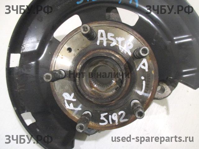 Opel Astra J Ступица передняя