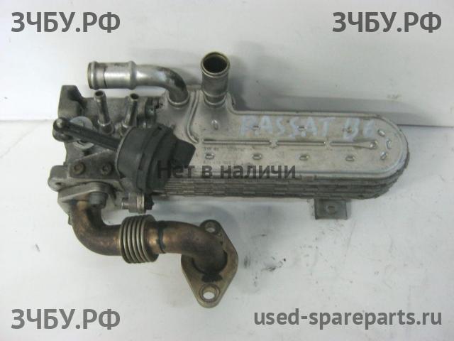 Volkswagen Passat B6 Радиатор системы EGR