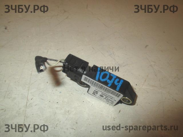 Citroen C5 (1) Датчик удара AIR BAG (SRS)