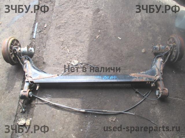 Seat Cordoba 1 Балка задняя поперечная
