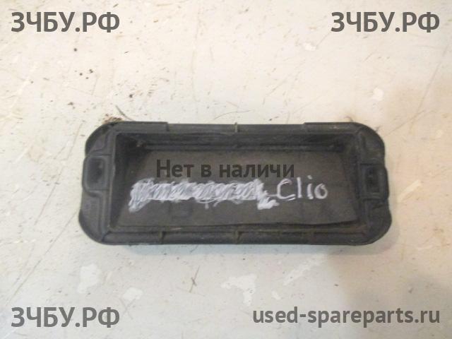 Renault Clio 2/Simbol 1 Решетка вентиляционная