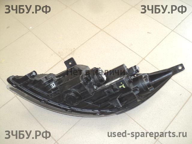 KIA Sportage 3 Фара правая