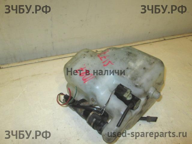 Mitsubishi L200 (3)[K6;K7] Бачок омывателя лобового стекла