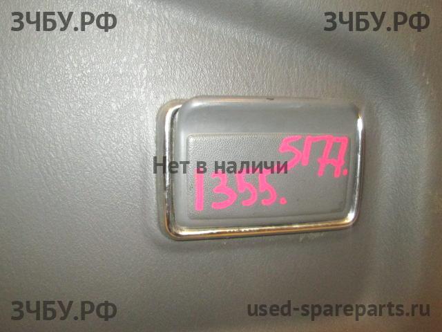 Mitsubishi L200 (3)[K6;K7] Пепельница