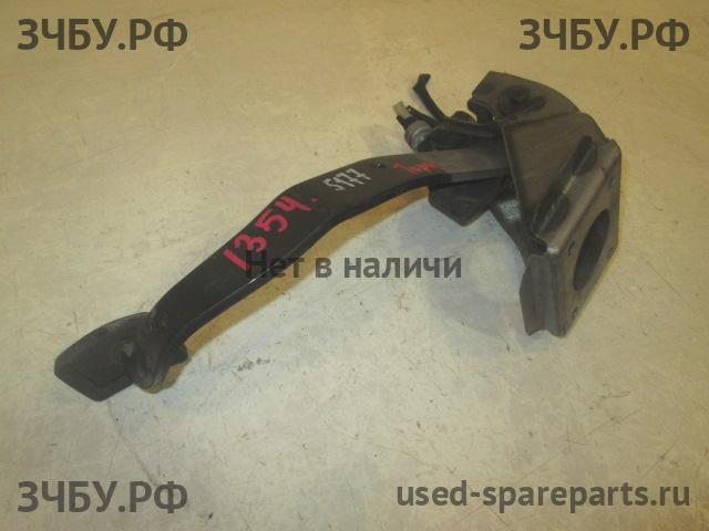 Mitsubishi L200 (3)[K6;K7] Педаль тормоза
