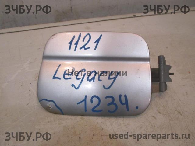 Subaru Legacy 2 (B11) Лючок бензобака