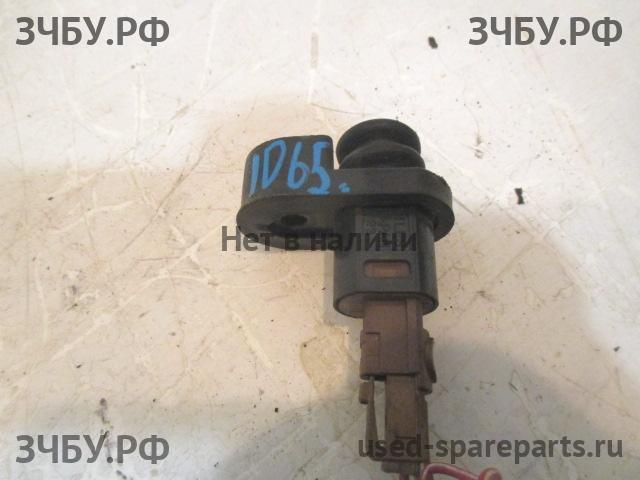 Subaru Legacy 2 (B11) Выключатель концевой