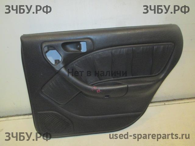 Subaru Legacy 2 (B11) Обшивка двери задней правой
