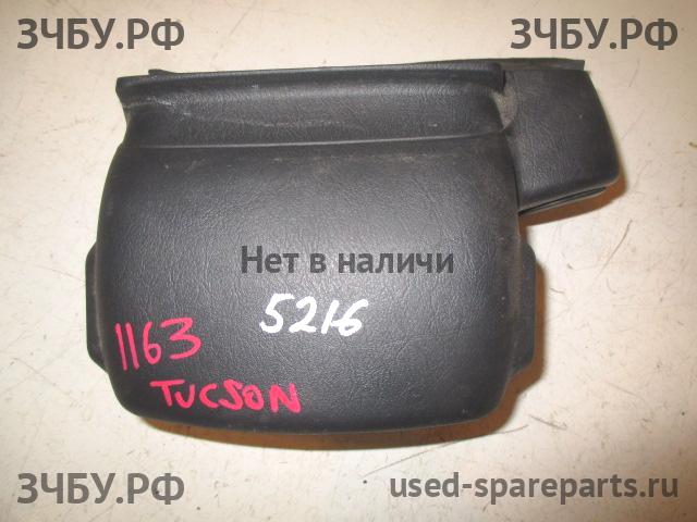 Hyundai Tucson 2 Кожух рулевой колонки