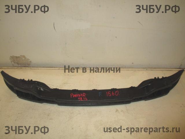 Peugeot Partner 1 (M59) Усилитель бампера передний