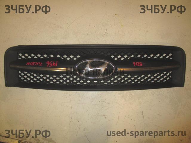 Hyundai Tucson 2 Решетка радиатора