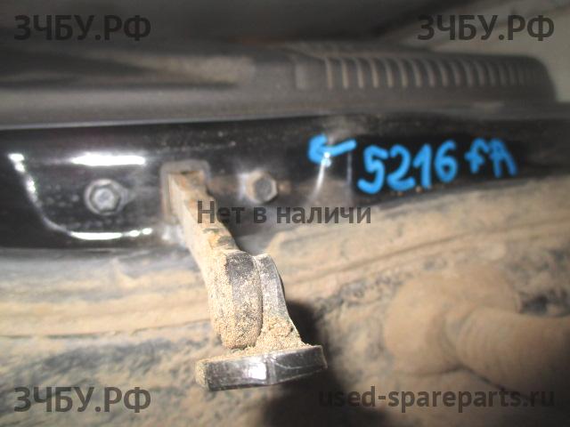 Hyundai Tucson 2 Ограничитель двери