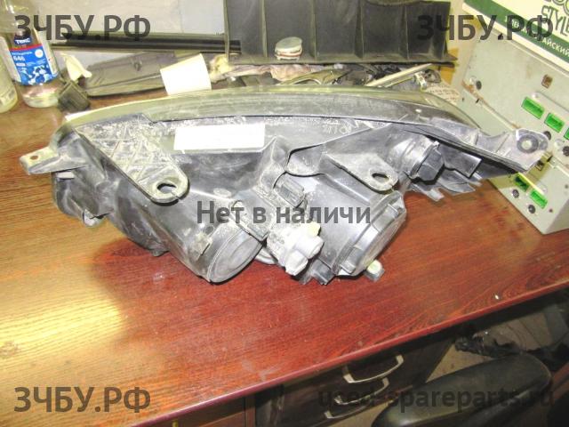 Nissan Qashqai (J10) Фара правая