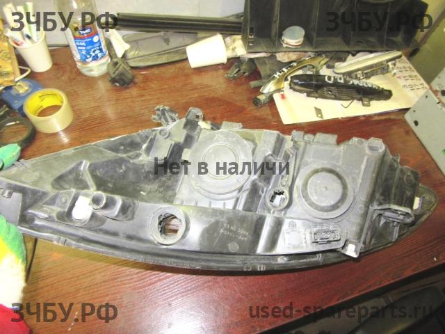Renault Scenic 3 Фара правая
