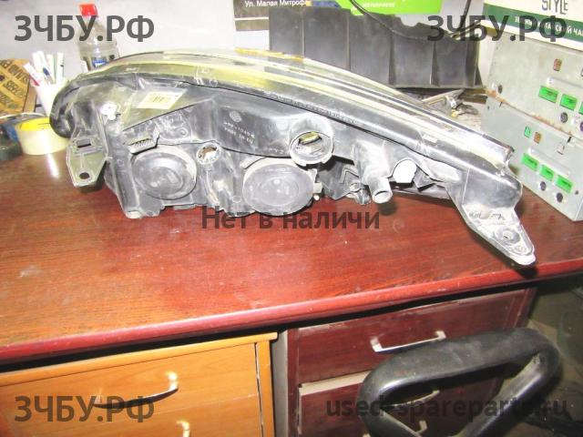 Renault Scenic 3 Фара правая