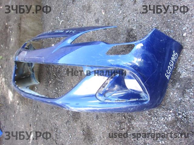 Opel Astra J Бампер передний