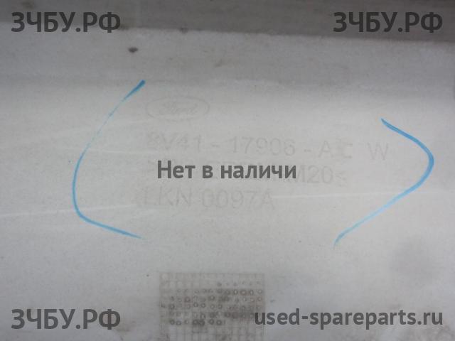 Ford Kuga 1 Бампер задний