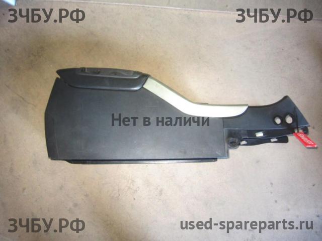 Volvo S80 (1) Консоль между сиденьями (Подлокотник)