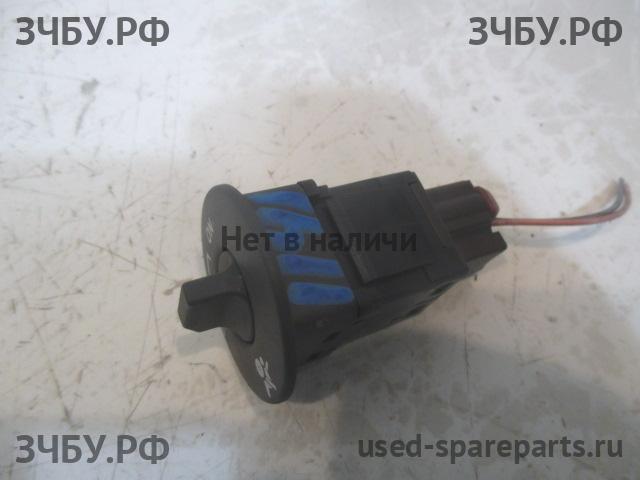 Renault Megane 2 Кнопка