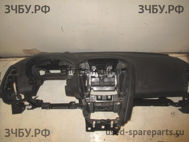 Ford Focus 3 Торпедо