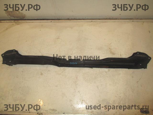 Ford Focus 3 Растяжка на передние стойки (распорка)