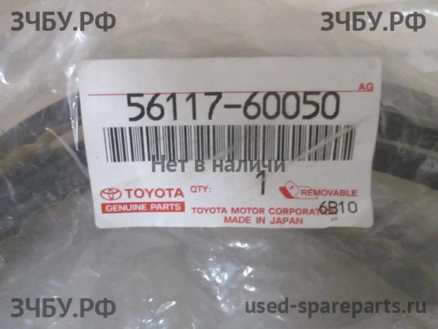 Toyota Land Cruiser 100 Стекло лобовое (ветровое)