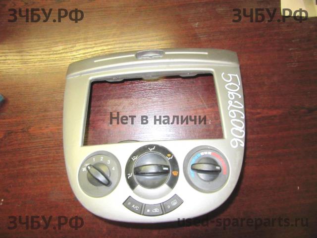 Chevrolet Lacetti Блок управления печкой