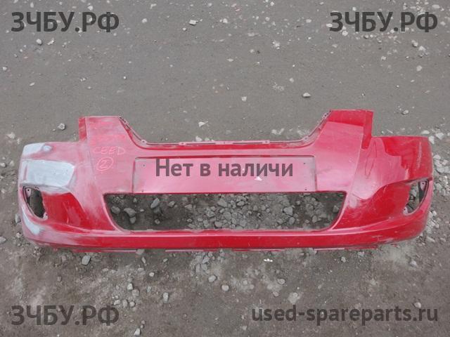 KIA Ceed 1 Бампер передний