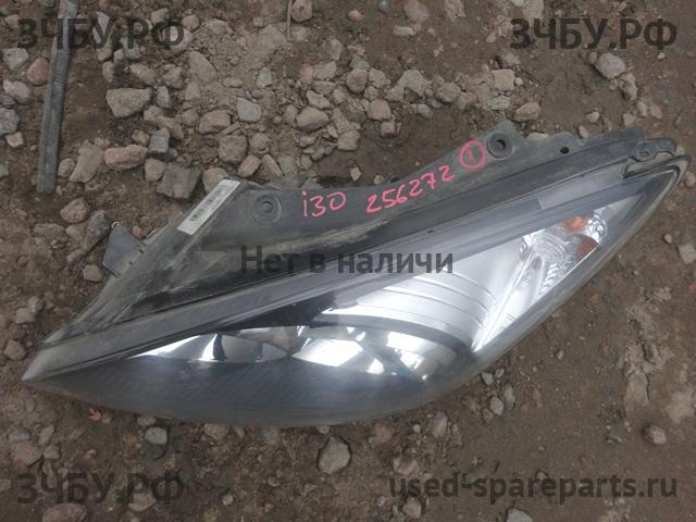 Hyundai i30 (1) [FD] Фара левая