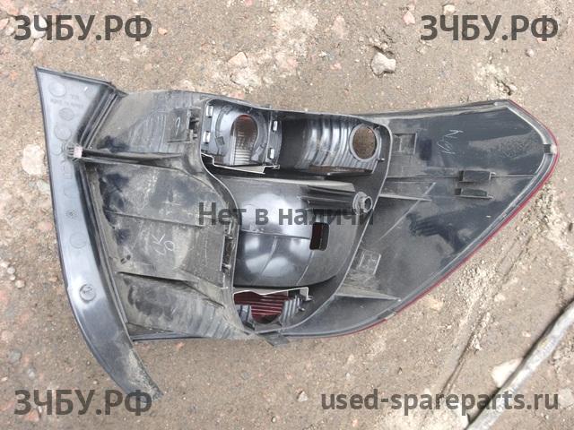 Volkswagen Polo 5 (Sedan) Фонарь правый