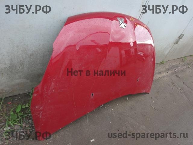 Peugeot 208 (1) Капот