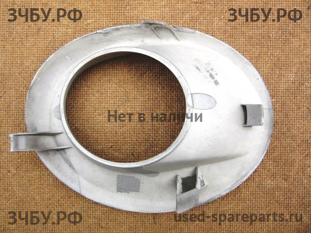 Ford Mondeo 3 Рамка противотуманной фары правой