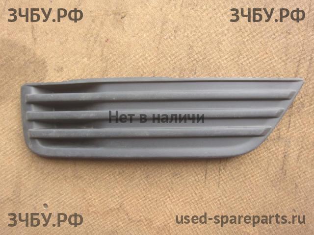 Ford Focus 2 Заглушка в бампер