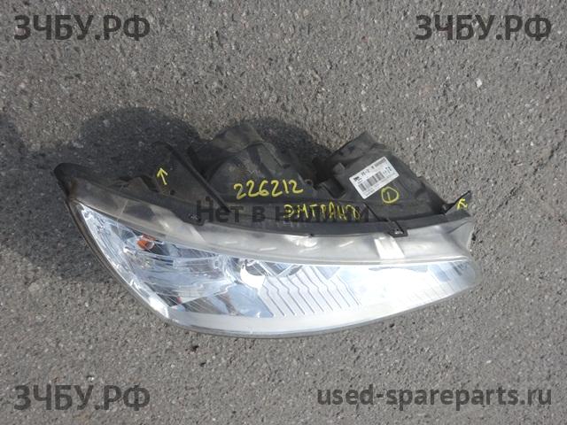 Geely Emgrand EC7 Фара правая