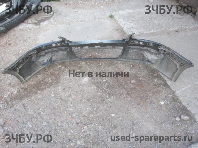 Volkswagen Golf 5 Бампер передний