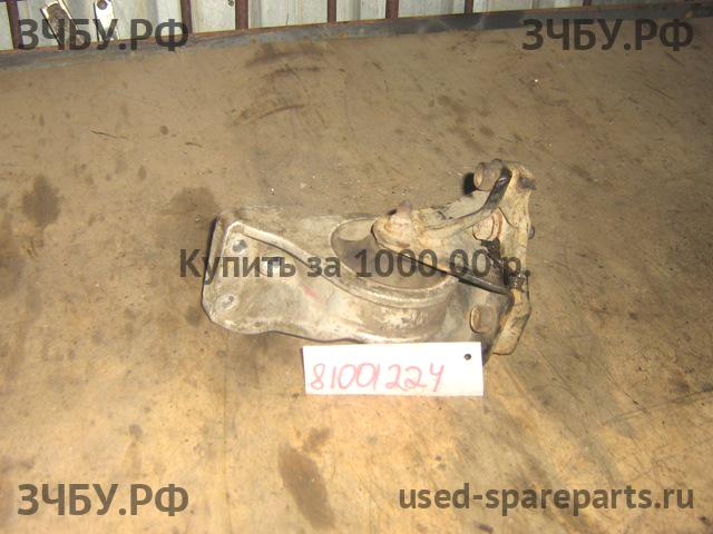 Hyundai Santa Fe 1 (SM) Опора двигателя