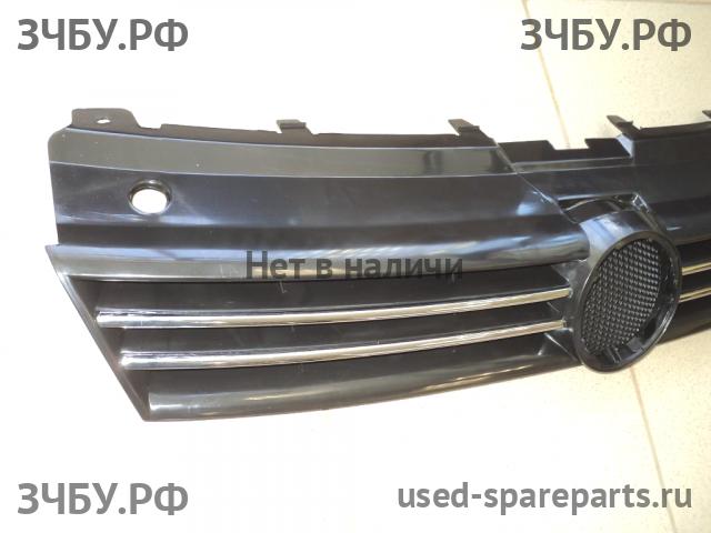 Volkswagen Polo 5 (Sedan) Решетка радиатора