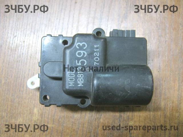 Mitsubishi Galant 8 (EA, EC) Моторчик заслонки печки