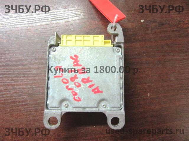 Toyota Corolla (E14 - E15) Блок управления AirBag (блок активации SRS)