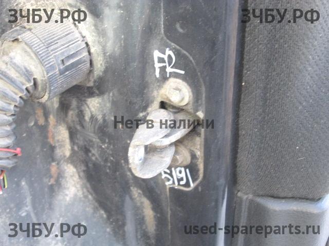 Opel Astra G Ограничитель двери