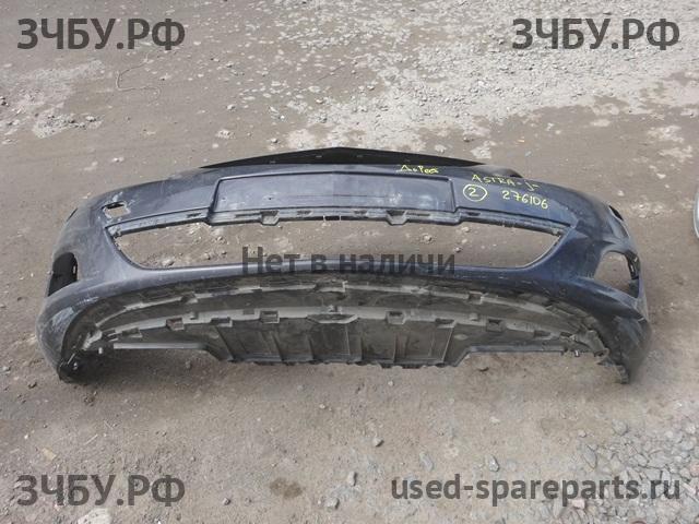 Opel Astra J Бампер передний