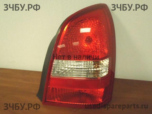 Nissan Primera P12 Фонарь правый
