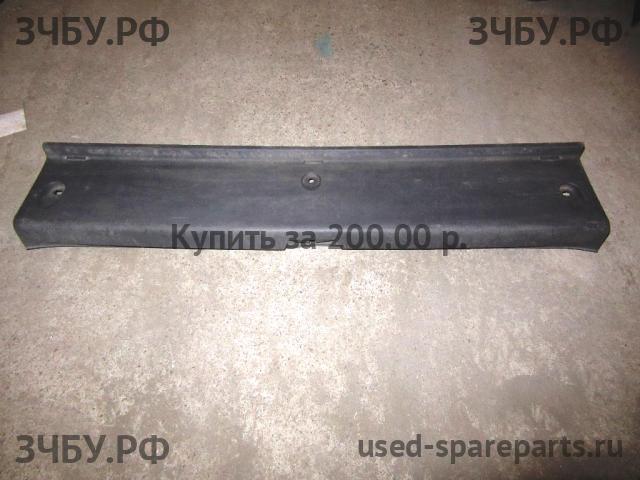 Subaru Legacy 5 (B14) Обшивка багажника задней панели