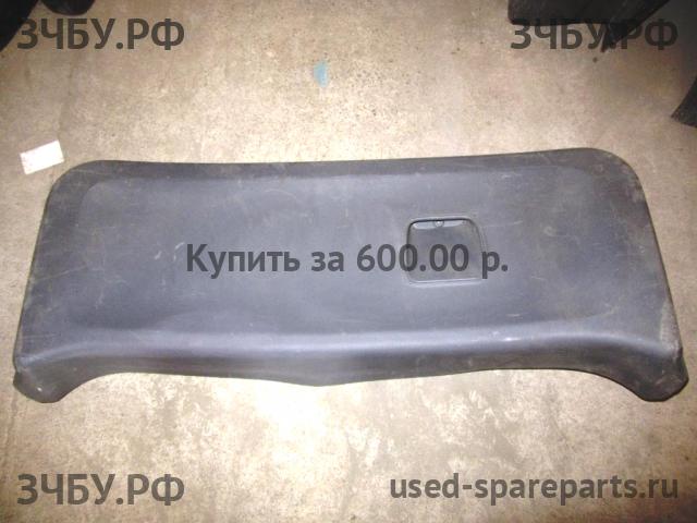 Mitsubishi Colt 6 (Z30) Обшивка двери багажника