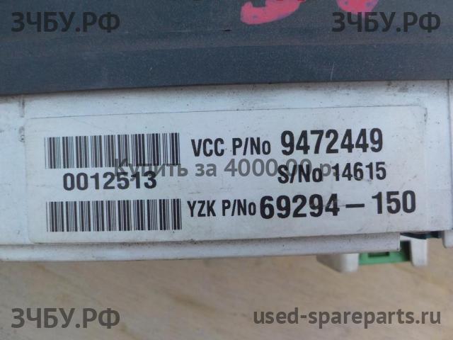 Volvo S80 (1) Панель приборов