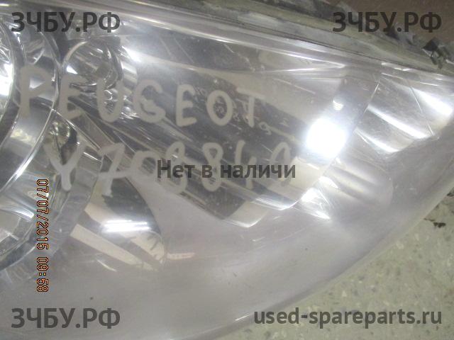 Peugeot 308 Фара правая