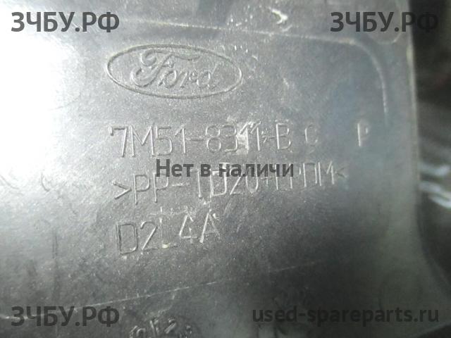 Ford Focus 2 (рестайлинг) Воздухозаборник