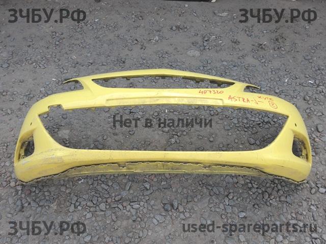 Opel Astra J Бампер передний
