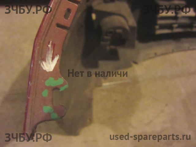 Nissan Tiida 1 Бампер передний